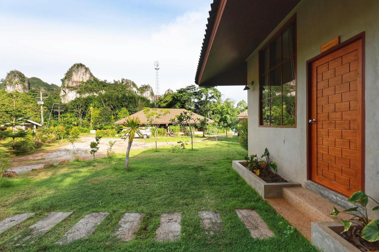 The Liveliwoods บ้านป่าร่าเริง Khao Sok National Park ภายนอก รูปภาพ