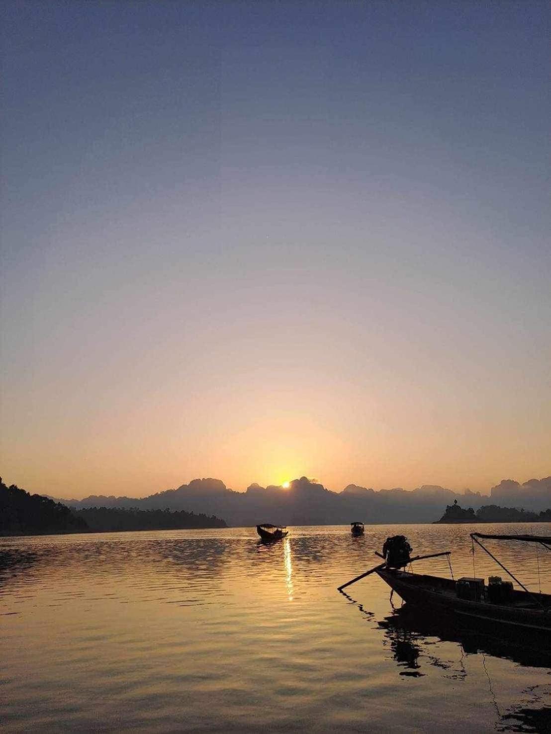 The Liveliwoods บ้านป่าร่าเริง Khao Sok National Park ภายนอก รูปภาพ